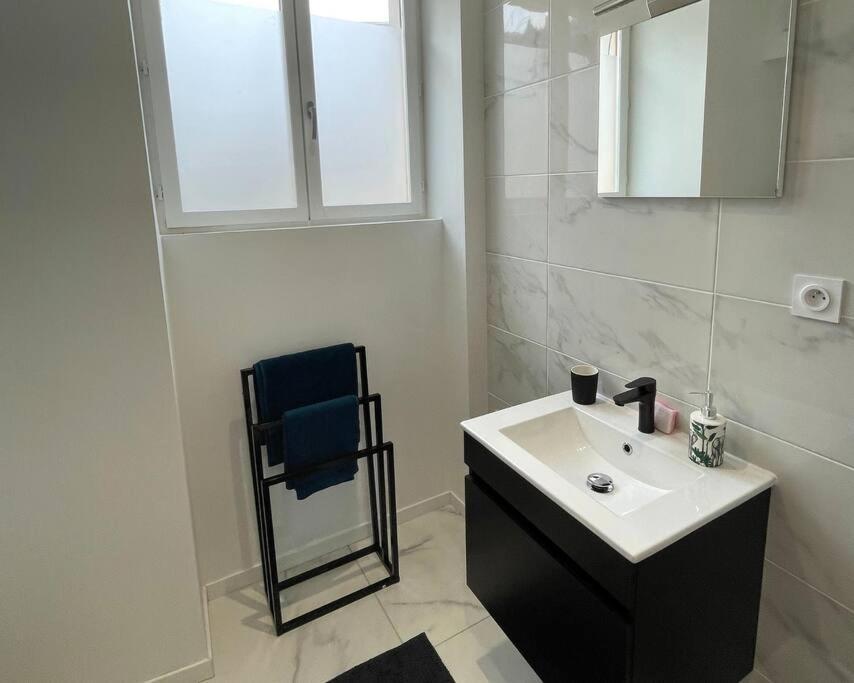 Yokohama, Duplex Avec Jardin Apartment บัวร์ ภายนอก รูปภาพ
